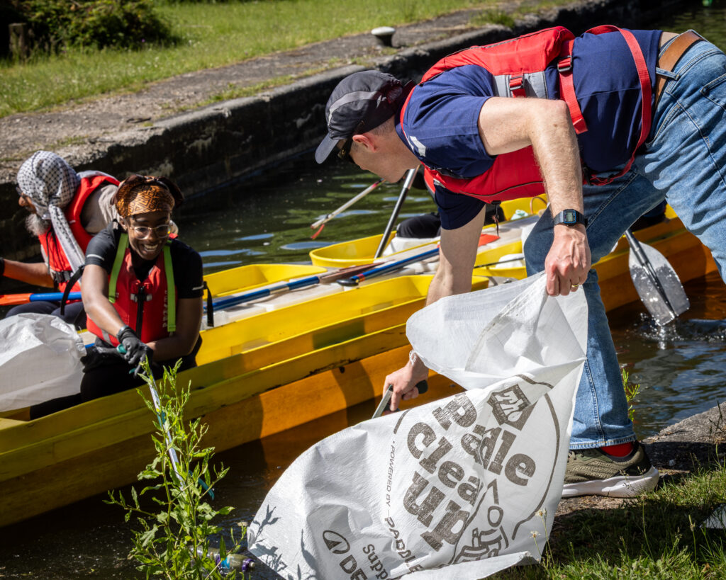 Decathlon Big Paddle Cleanup action photography